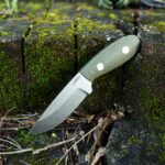 JoyRaining Compact Fixed Blade EDC Knife with Kydex Sheath - Female Designer Ergonomic D2 Steel Blade - Lightweight Green Micarta Handle for Smaller Hands - Reliable Utility Tool for Outdoor Walks & Daily Tasks